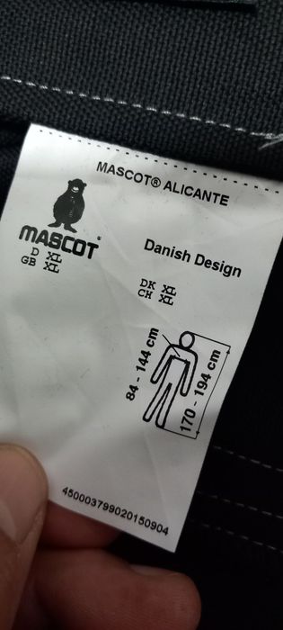 Jacheta salopeta Mascot