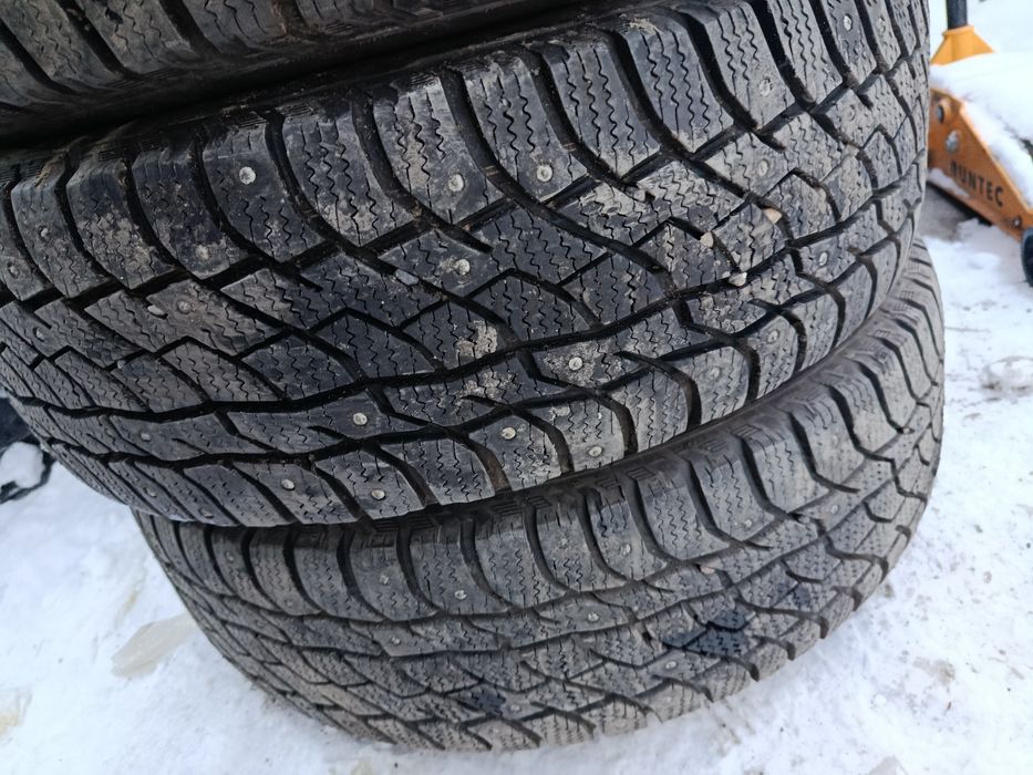 Viatti 225 65 R17 комплект