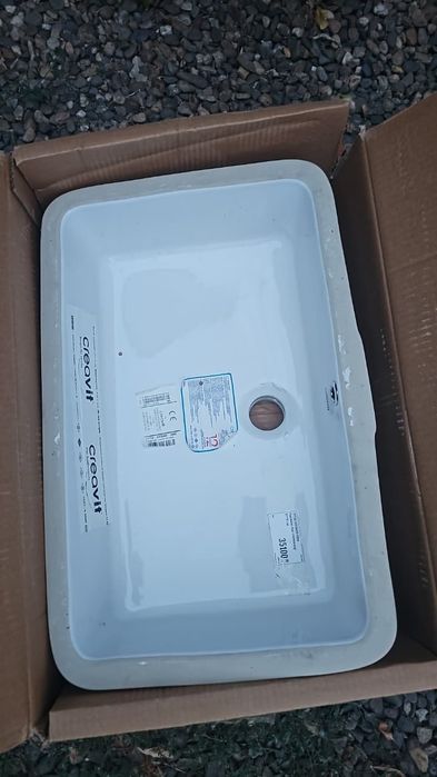 Продам раковины и унитазы
