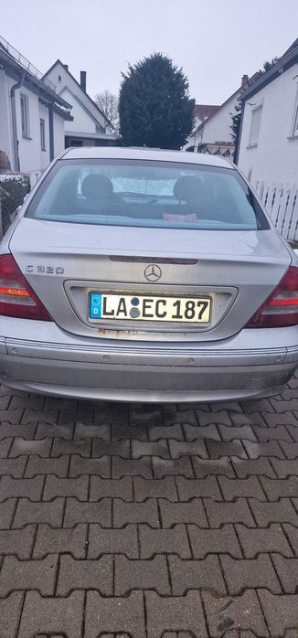 MERCEDES-BENZ C-Class 0 — imagine 3