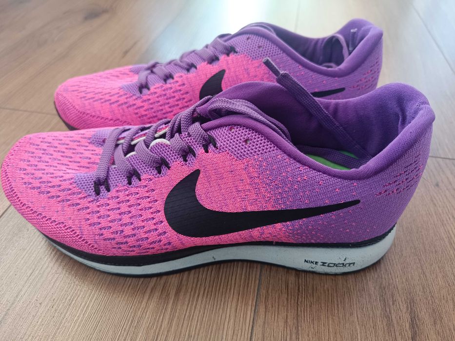 Маратонки Nike - отлични
