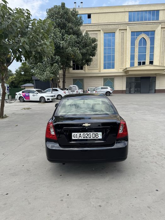 Жентра 2019 йил 3 поз автомат 1 та орка крило краска пр 127000 км