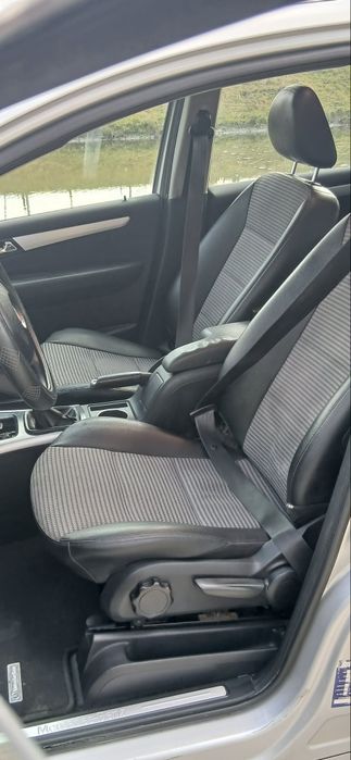 Vând Mercedes bclass 2008 2.0 diesl 140 cai adusă pe roți  din italia