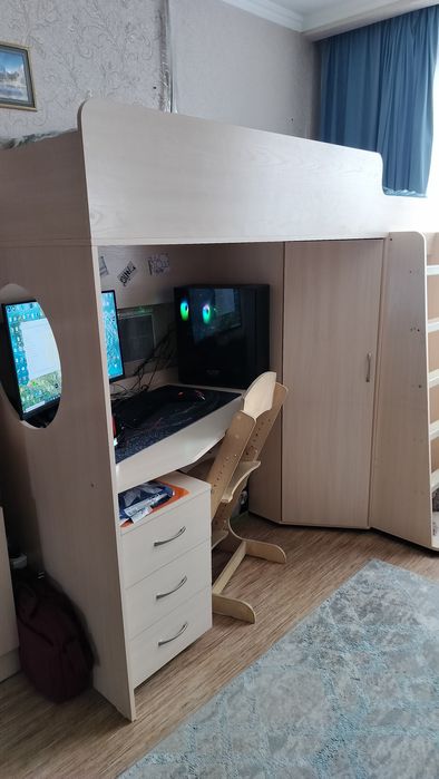 Кровать-чердак для подростка