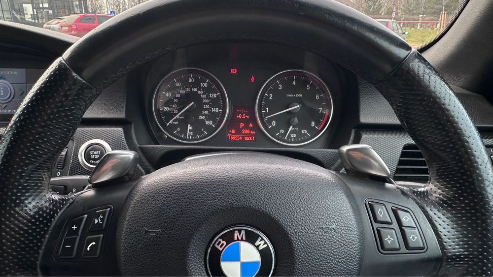 BMW 330i volan Dreapta