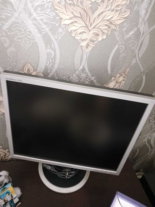 Компьютерный монитор Samsung
