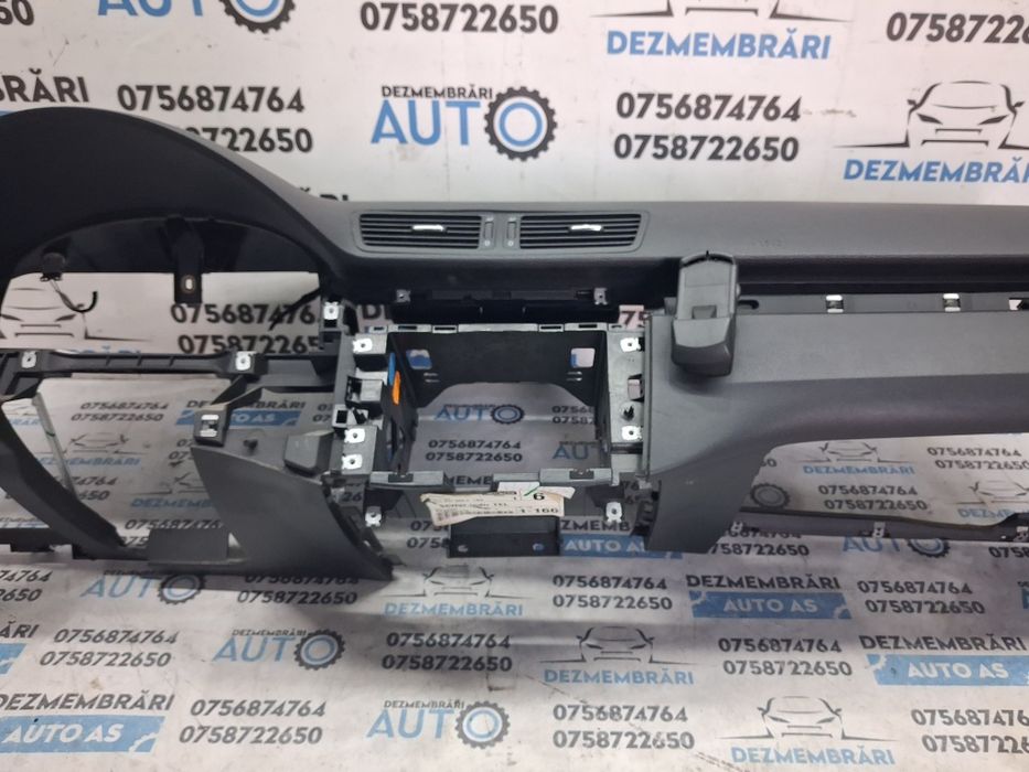 Plansa bord vw Passat b6 2007