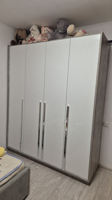 Шифонер новый белый