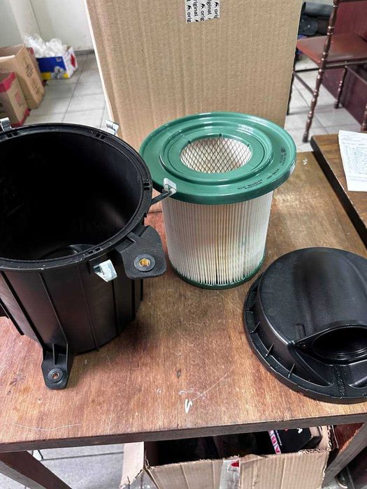 Корпус воздушного фильтра в сборе Газель