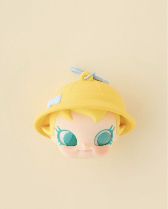 Брелок-Игрушка (чехол для наушников)