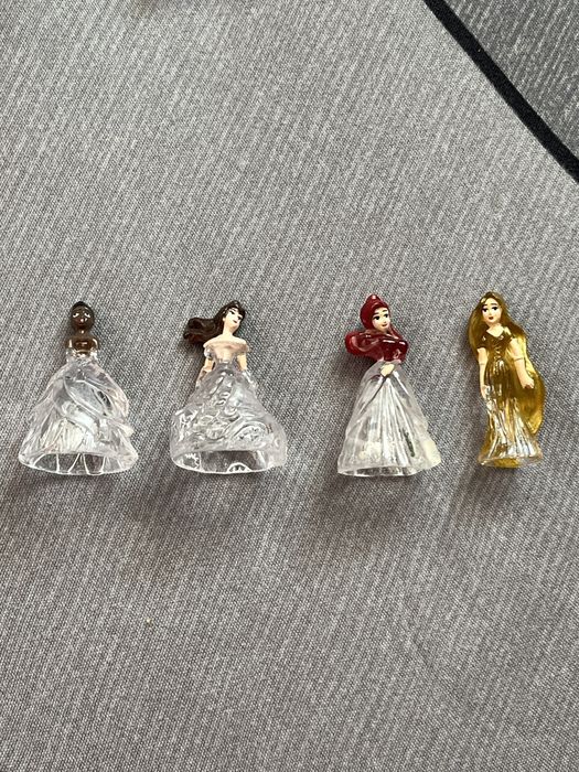 Printese figurine Disney Kinder originale jucarii jocuri