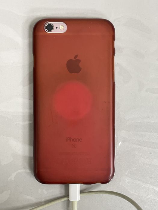 продаю Iphone 6s на 32 гб