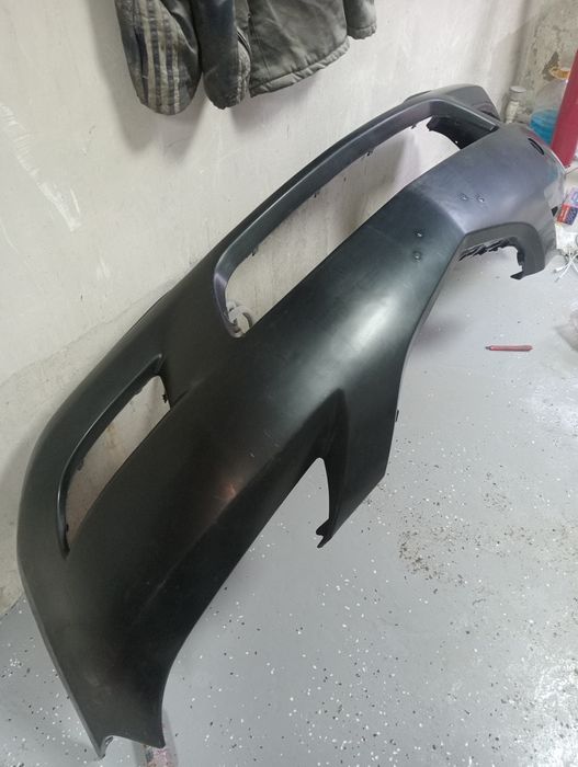 Передний бампер Мазда 3