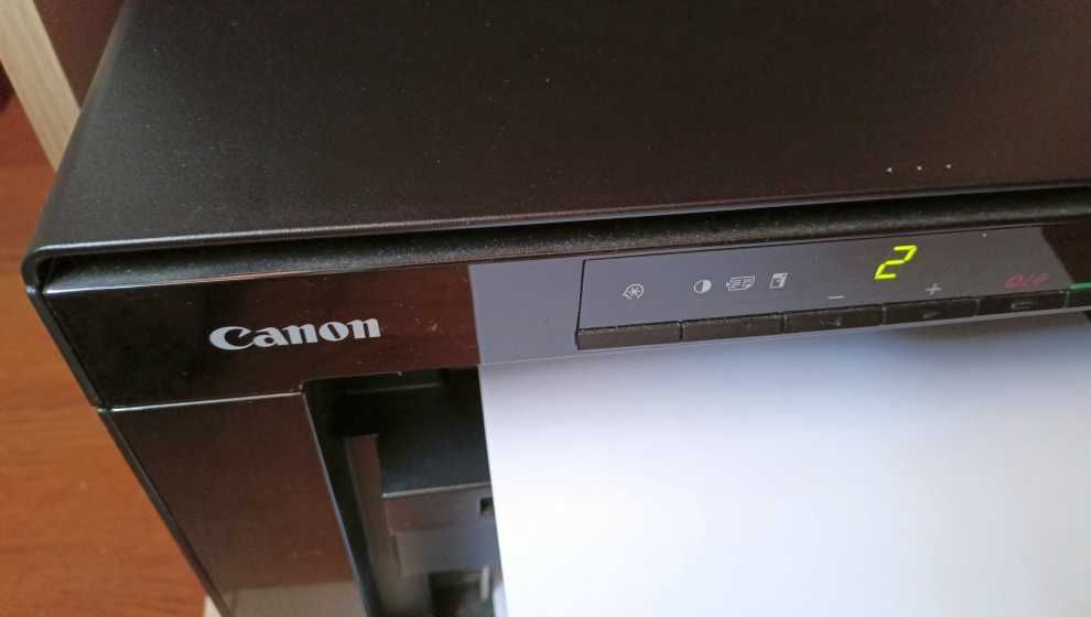 Лазерен принтер-копир-скенер 3в1 Canon i-Sensys MF3010 600dpi