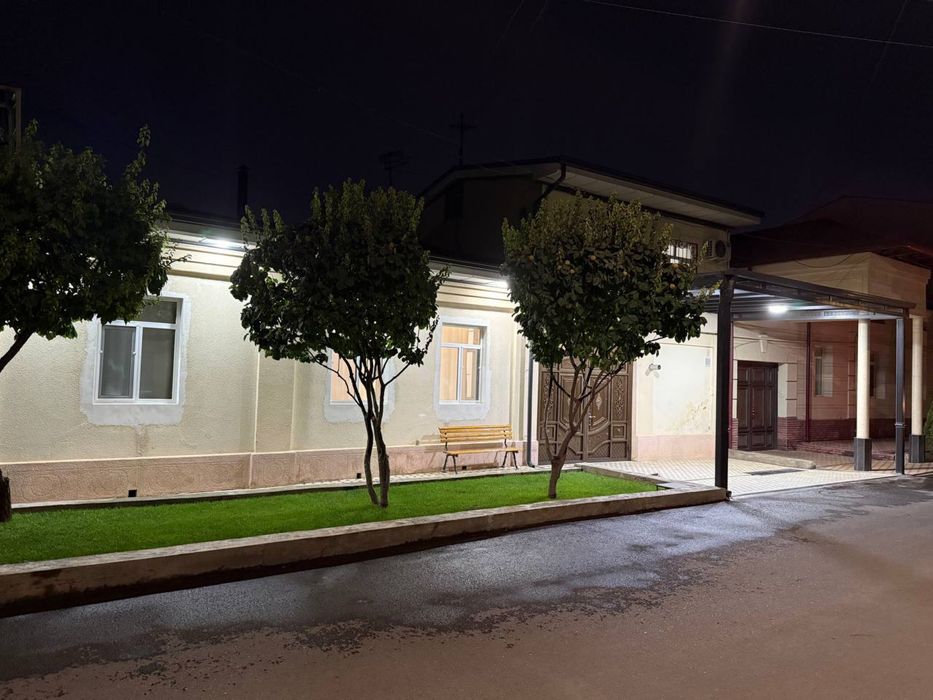 Продается участок в МирзоУлугбеке срочно!