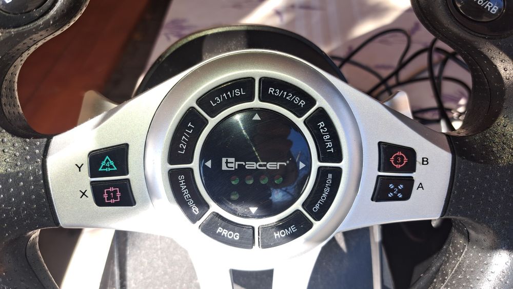 Se vinde PlayStation 4