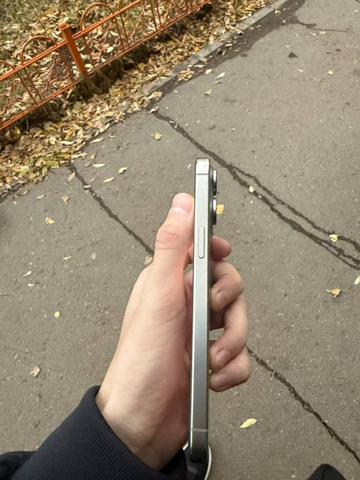 Iphone 15promax торг есть