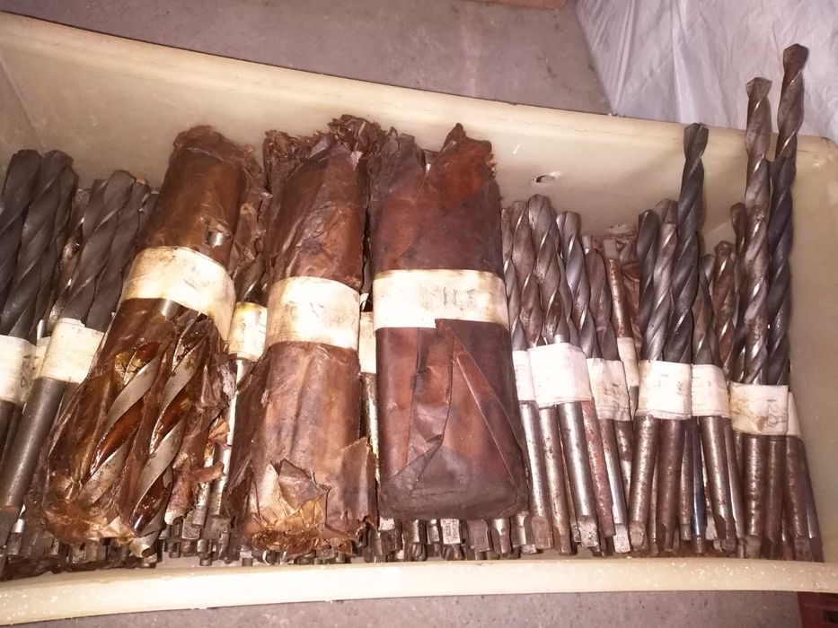 Продам сверла советские новые