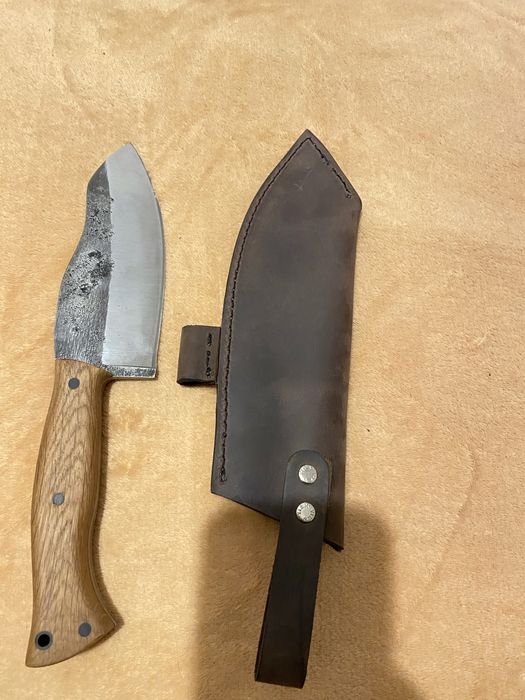 Cutit bushcraft din otel carbon 1075