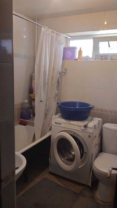 Продается срочно! Бектемирский район, Юкори Чирчик 2/2/3