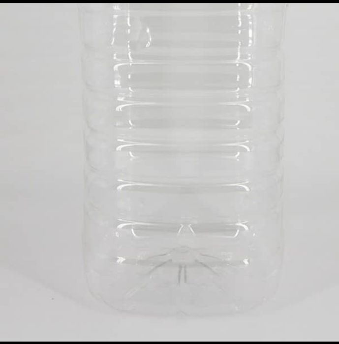 Peturi 5 si 6 L noi curate