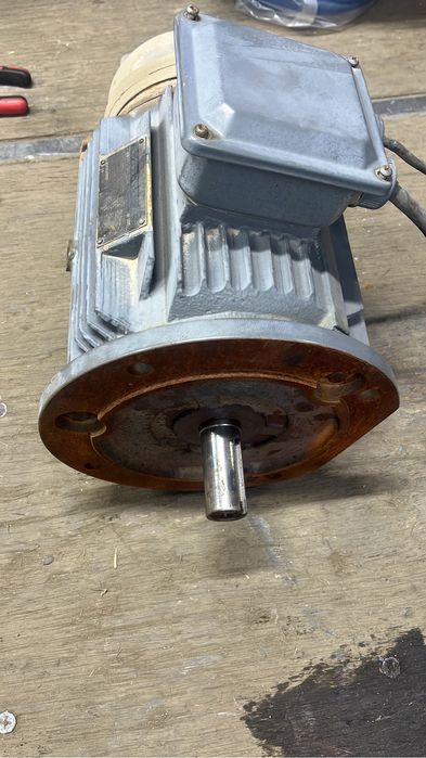 Электродвигатели