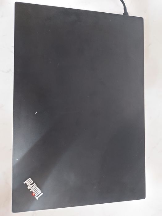 Lenovo thinkpad e595