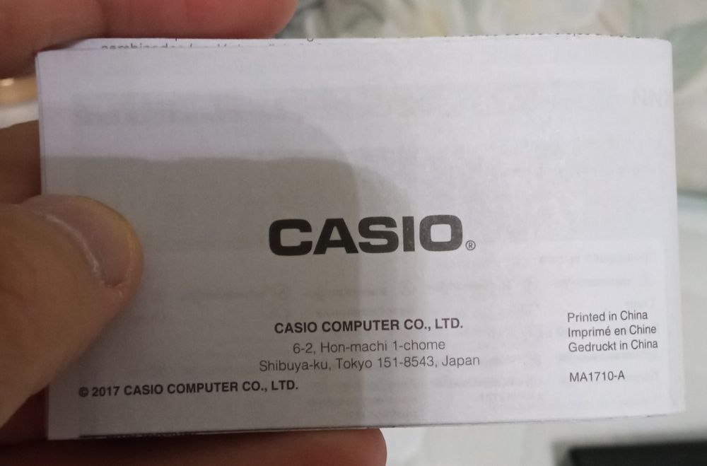 Ariginal casio soat sotiladi