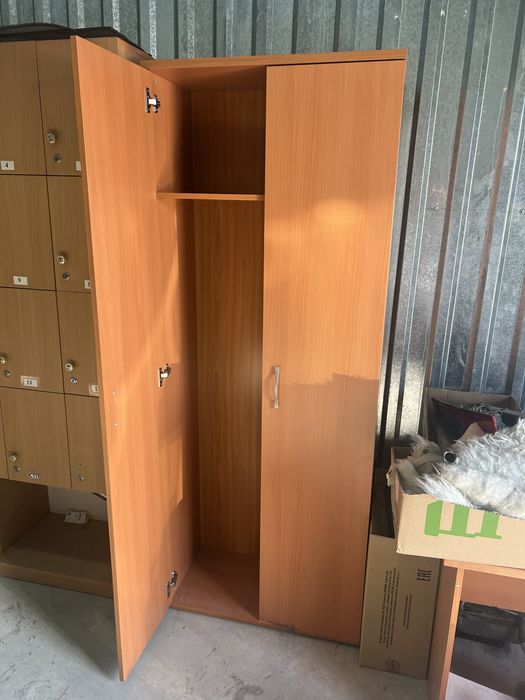 Мебель офисная б/у