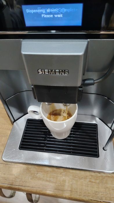 Кафе автомат Siemens eq6 s100