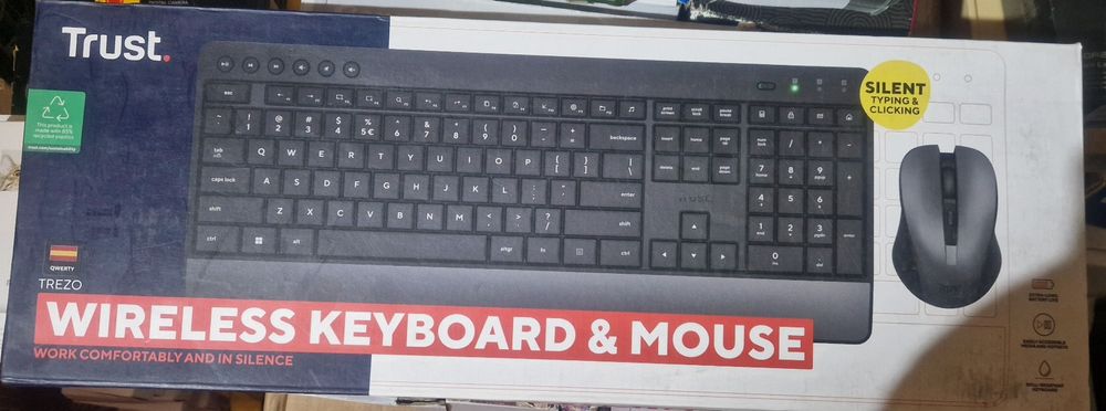 Set Tastatura și mouse, sigilate,