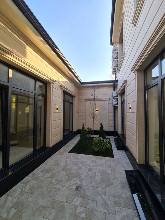 Никитина Рублёвка метро Максима горького 6-сотка