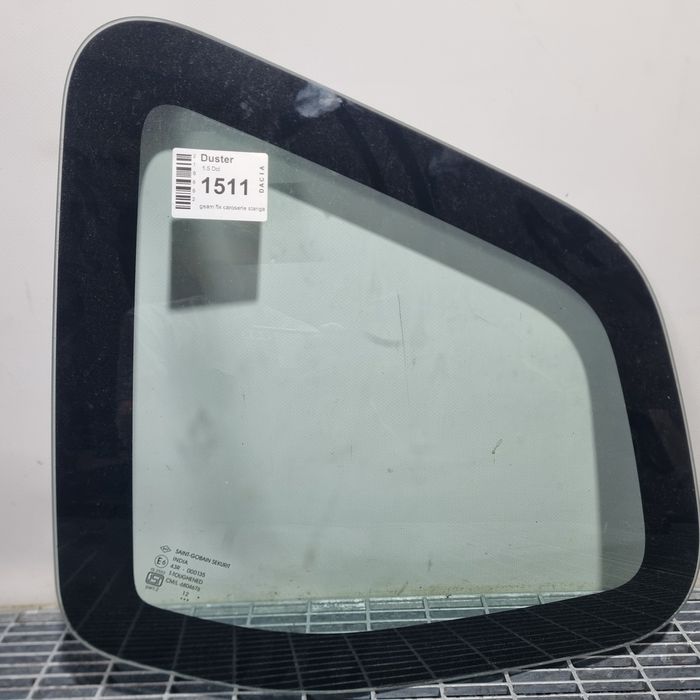 Geam fix caroserie stanga Dacia Duster 2010 - 2013 SUV 4 Usi (1511) Garantie