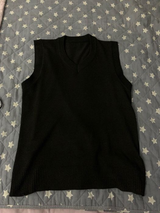 Продается костюм с брюками