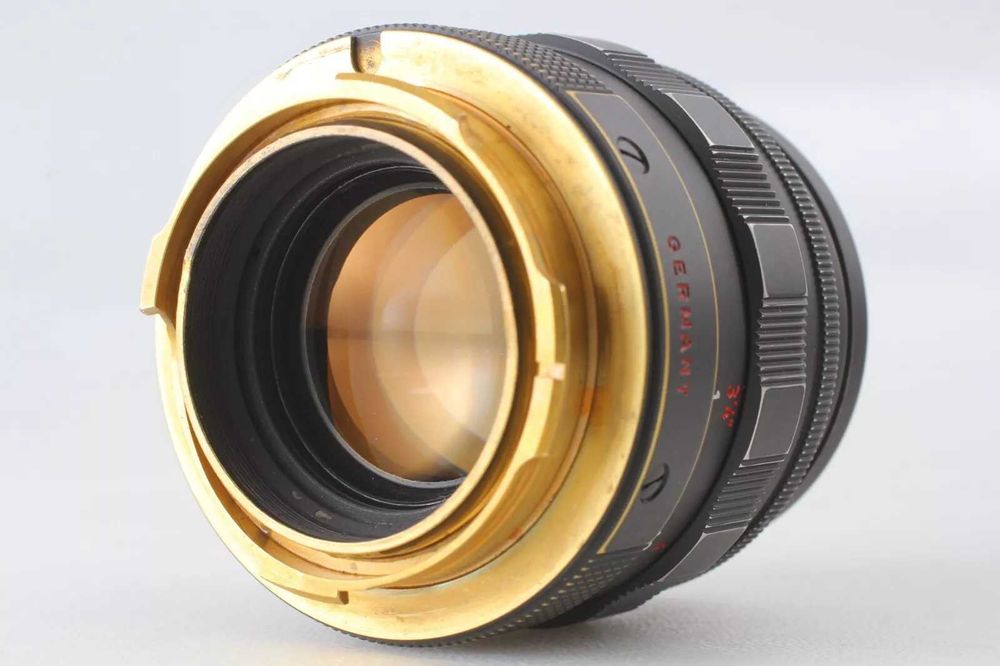 Рядък реставриран филмов фотоапарат Leica M3 35mm 50mm F1.4 обектив