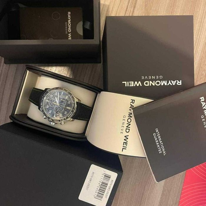 Швейцарские часы Raymond Weil Tango Watch