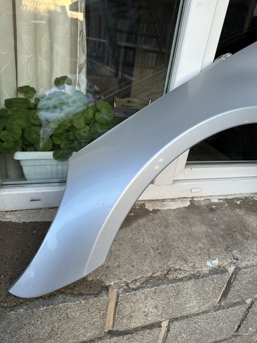 Ляв калник Mercedes R class W251