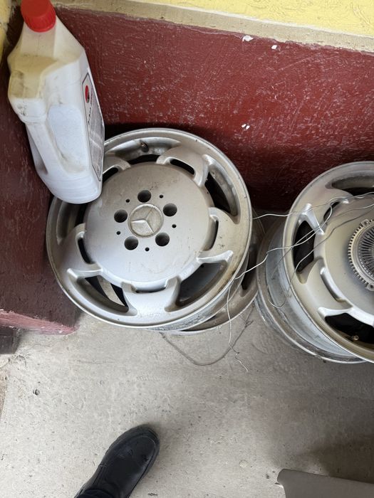 Шины с дисками на мерседес