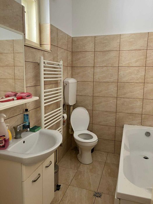 Casa de vanzare in cartierul Tiglari (strada Caramidariei)