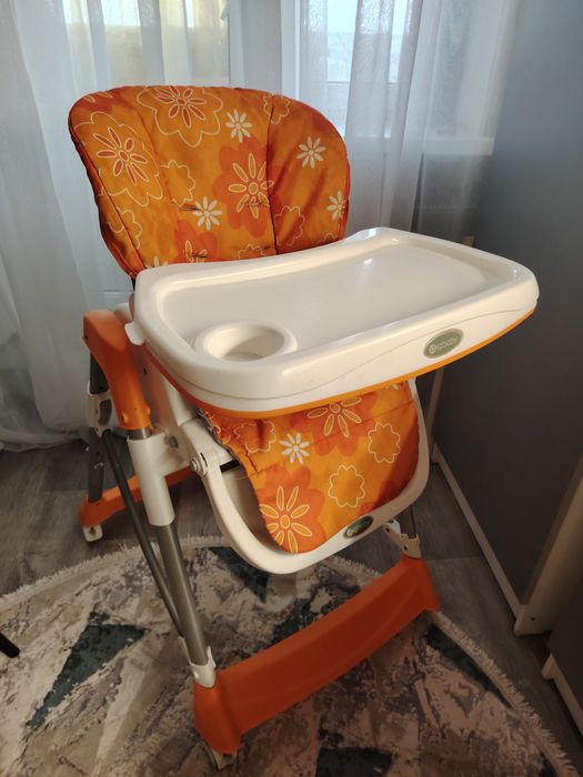 Продам стульчик для кормления