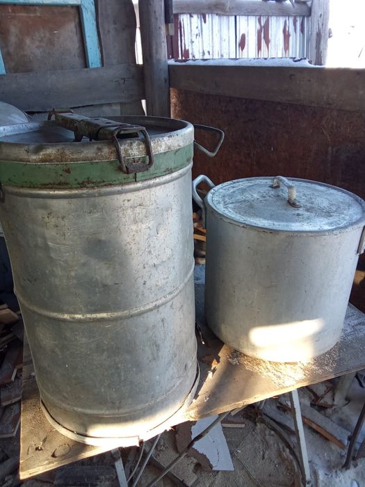 Продам алюминиевую кастрюлю