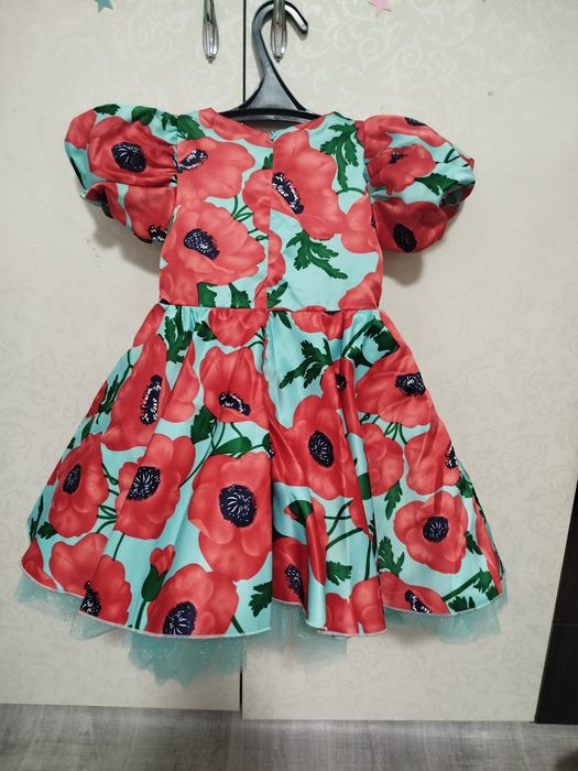 Платье на девочку