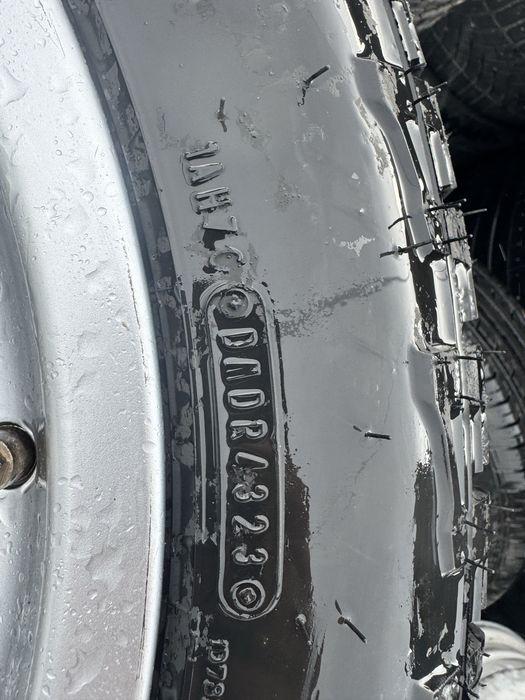 Set jante aliaj OZ R18 cu anvelope iarna 235 55 18 dot 2023