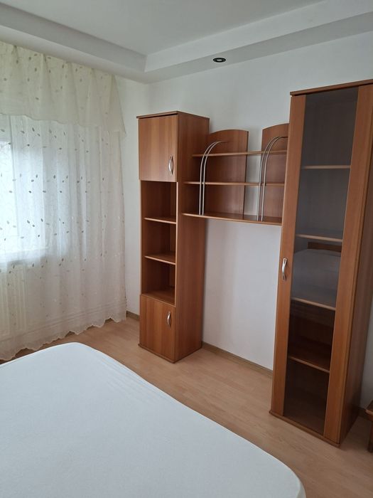 Închiriez apartament 2 camere