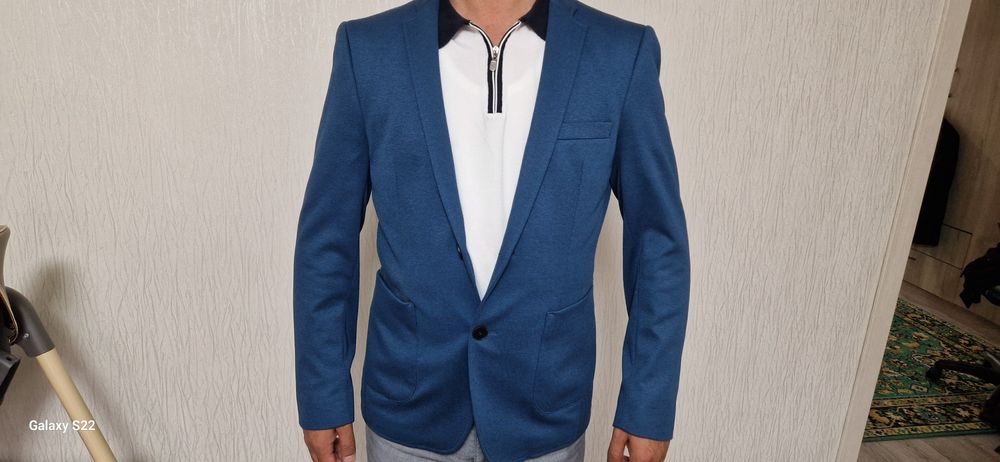 Пиджак производство Турция в идеальном состоянии