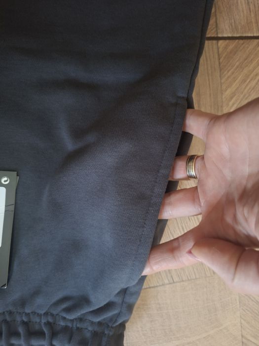 Pantaloni scurți Jordan pentru bărbați ,nou cu etichetă,de culoare gri