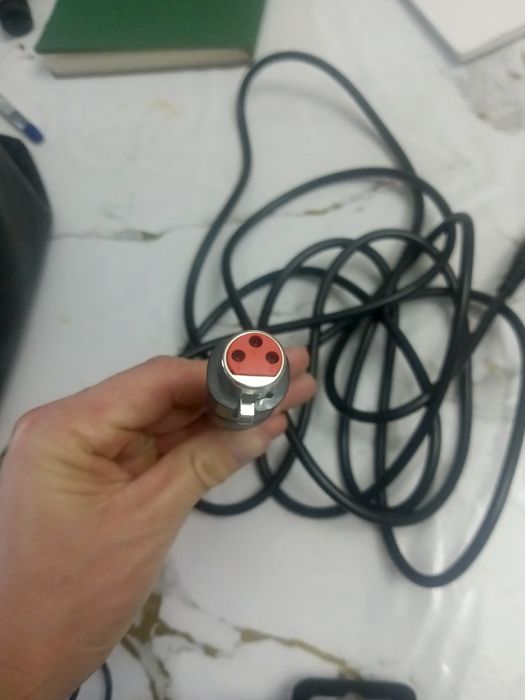 Микрофон JBL PBM100 черный