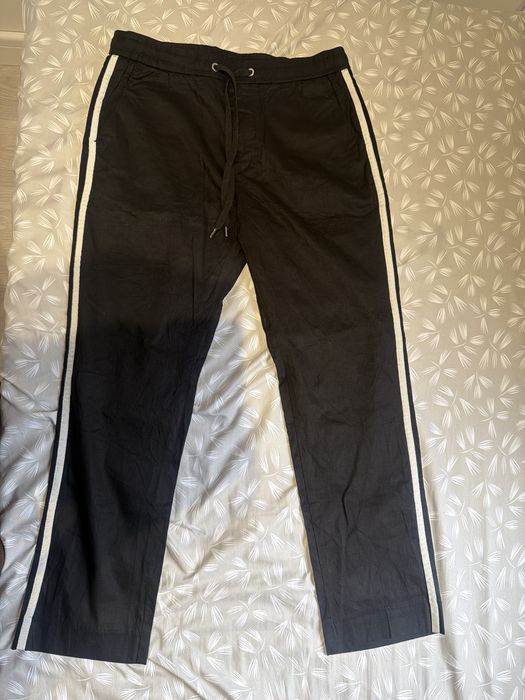 Gucci pants , size S  in very good conditions