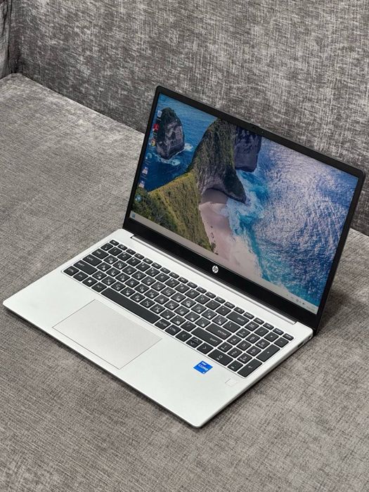 Hp laptop core i5