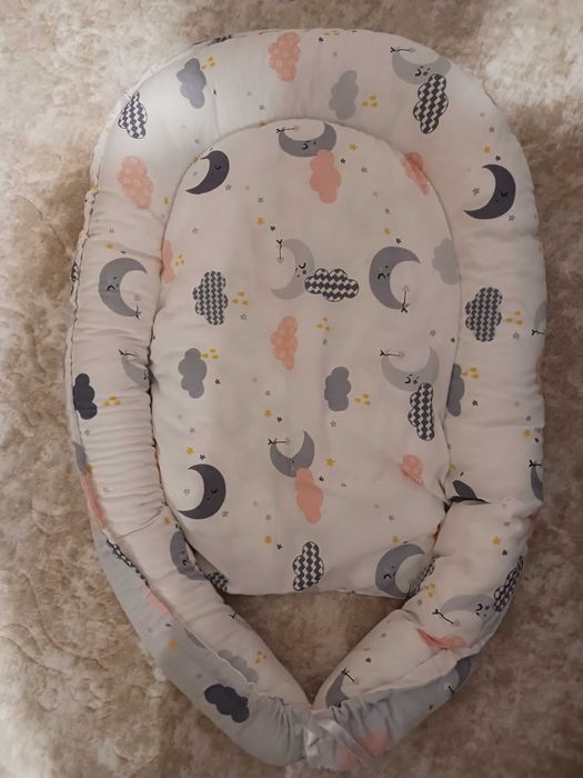 Бебешко гнездо И обиколник за бебешка кошара плюс бебешко столче за